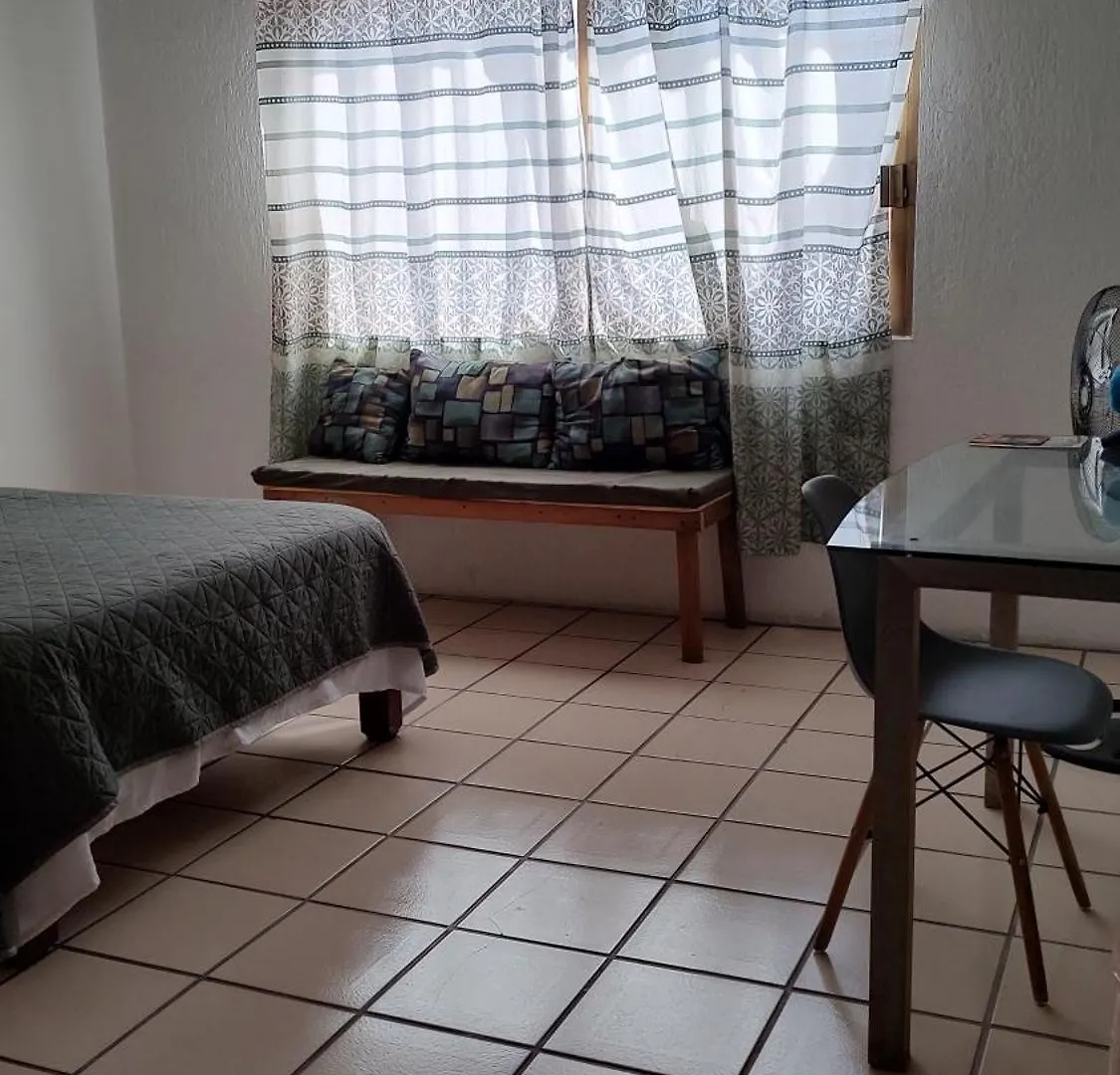 Planta Alta 3 Recamaras Centro Guadalajara Apartment